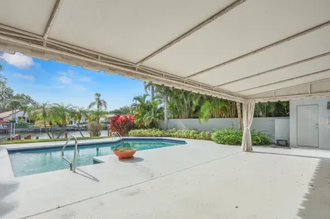2571 Marseille Drive Palm Beach Gardens FL 33410