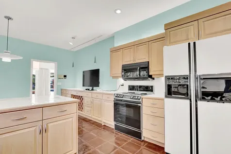 2571 Marseille Drive Palm Beach Gardens FL 33410