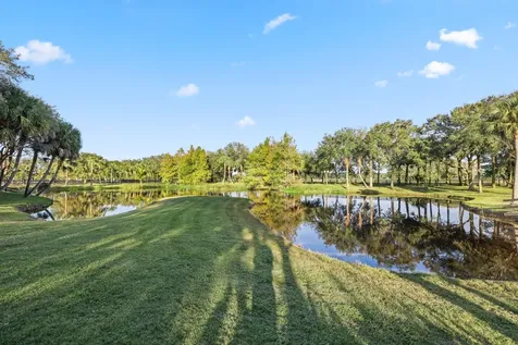 4980 Stables Way Wellington FL 33414