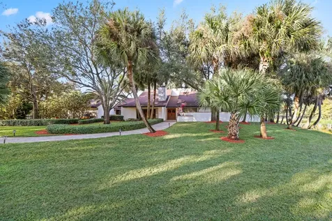 4980 Stables Way Wellington FL 33414