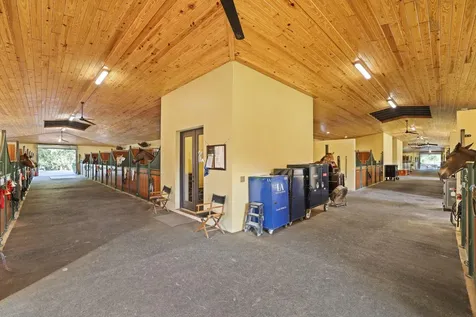 4980 Stables Way Wellington FL 33414