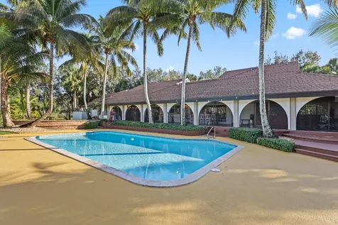 4980 Stables Way Wellington FL 33414