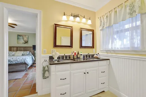 4980 Stables Way Wellington FL 33414