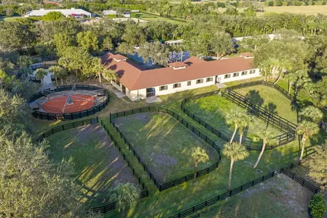 4980 Stables Way Wellington FL 33414