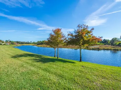 5250 Eleuthra Circle Vero Beach FL 32967