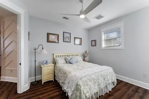 1002 Se Riverside Drive Stuart FL 34996