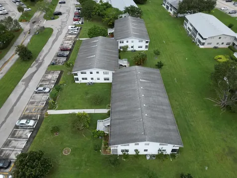 270 Farnham L Deerfield Beach FL 33442