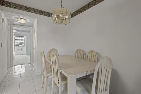 270 Farnham L Deerfield Beach FL 33442