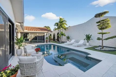 105 W Tarpon Lane Jupiter FL 33477