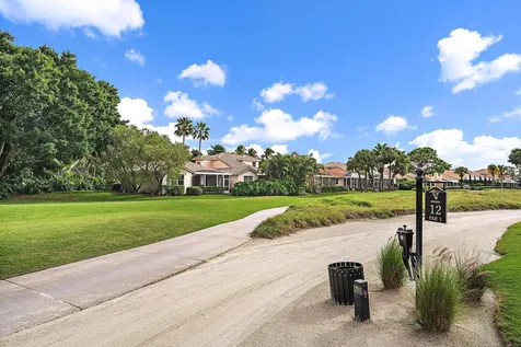 8205 Sandpiper Way West Palm Beach FL 33412