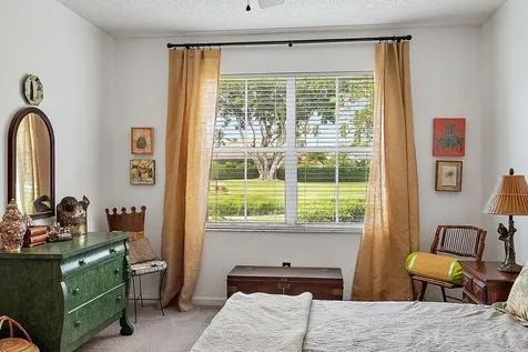 8205 Sandpiper Way West Palm Beach FL 33412