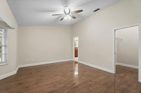152 Ne Twylite Terrace Port Saint Lucie FL 34983