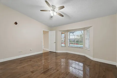 152 Ne Twylite Terrace Port Saint Lucie FL 34983