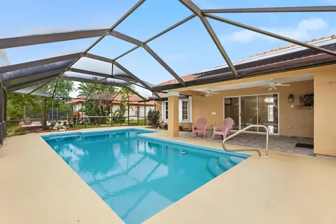 152 Ne Twylite Terrace Port Saint Lucie FL 34983
