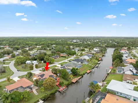 152 Ne Twylite Terrace Port Saint Lucie FL 34983