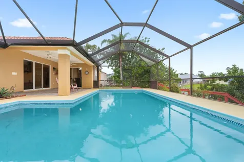152 Ne Twylite Terrace Port Saint Lucie FL 34983