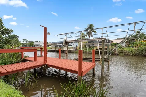 152 Ne Twylite Terrace Port Saint Lucie FL 34983