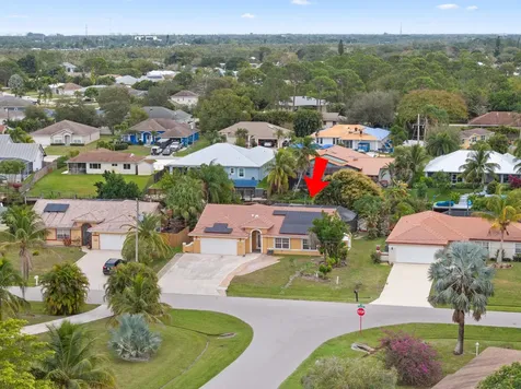 152 Ne Twylite Terrace Port Saint Lucie FL 34983