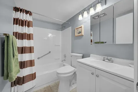 371 Durham L Circle Deerfield Beach FL 33442