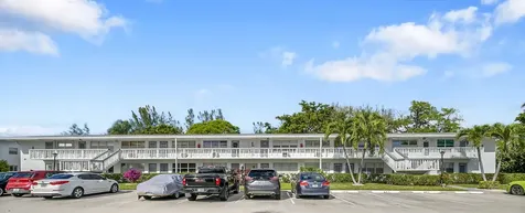 371 Durham L Circle Deerfield Beach FL 33442