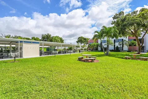 371 Durham L Circle Deerfield Beach FL 33442