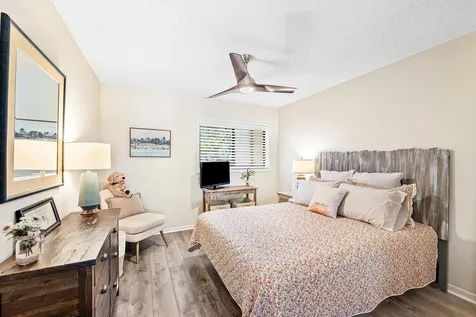 10423 S Circle Lake Drive Boynton Beach FL 33437