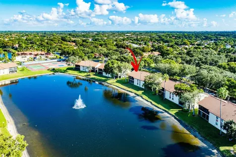 10423 S Circle Lake Drive Boynton Beach FL 33437