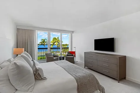 3140 S Ocean Boulevard Palm Beach FL 33480
