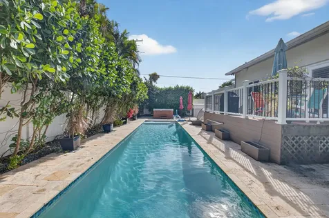 2830 Sw 6th Street Boynton Beach FL 33435