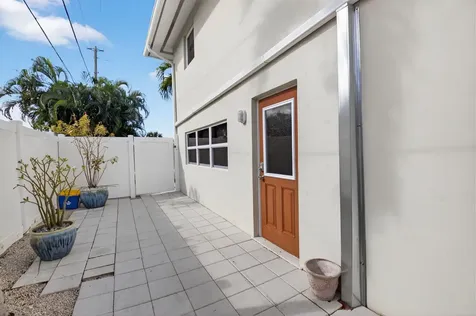 2830 Sw 6th Street Boynton Beach FL 33435