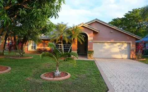 4555 Nw 88 Terrace Coral Springs FL 33065