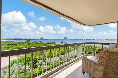 5380 N Ocean Drive Singer Island FL 33404