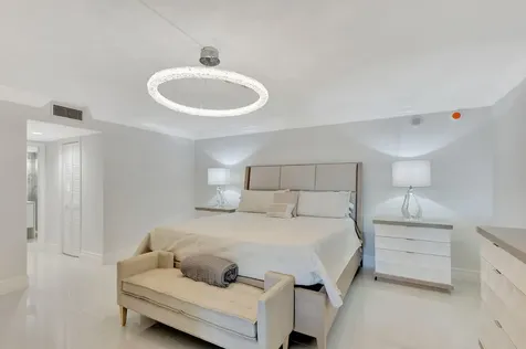 5380 N Ocean Drive Singer Island FL 33404