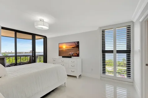 5380 N Ocean Drive Singer Island FL 33404