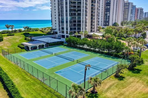 5380 N Ocean Drive Singer Island FL 33404