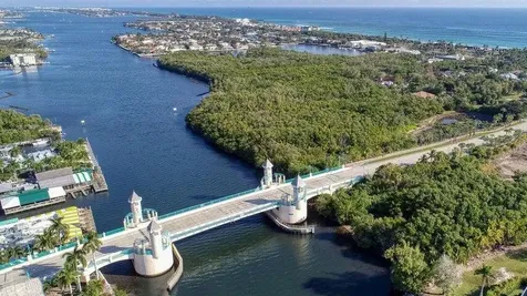 450 Horizons E Boynton Beach FL 33435