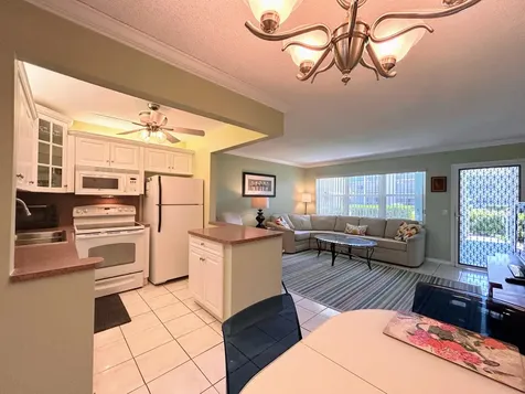 450 Horizons E Boynton Beach FL 33435