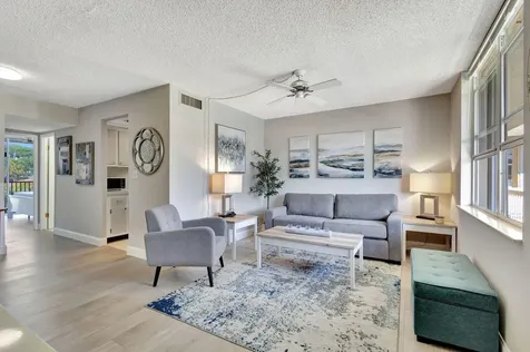 1131 SE 4th Street Boynton Beach FL 33435