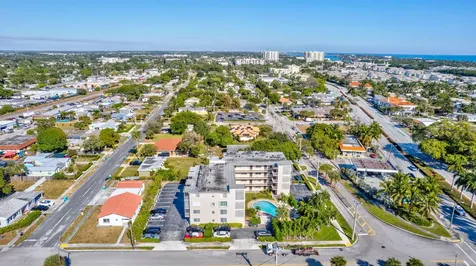 1131 SE 4th Street Boynton Beach FL 33435