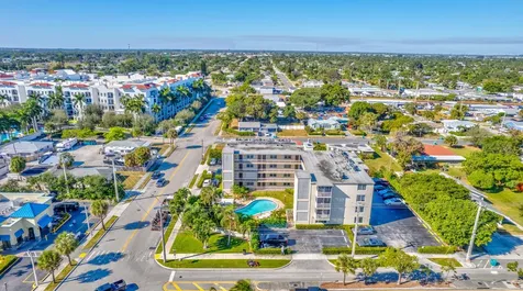 1131 SE 4th Street Boynton Beach FL 33435