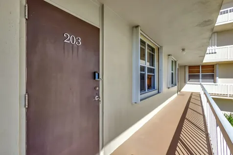 1131 SE 4th Street Boynton Beach FL 33435