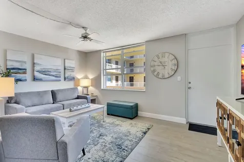 1131 SE 4th Street Boynton Beach FL 33435