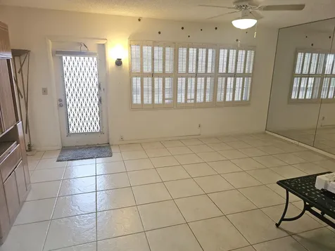 4074 Cornwall D Boca Raton FL 33434