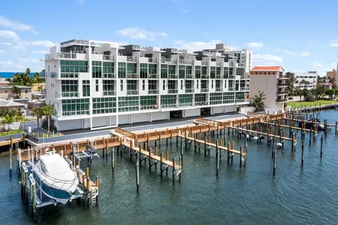 2880 N Ocean Drive Hollywood FL 33019
