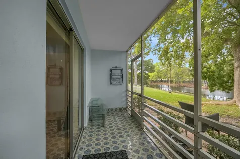 371 Durham L Circle Deerfield Beach FL 33442
