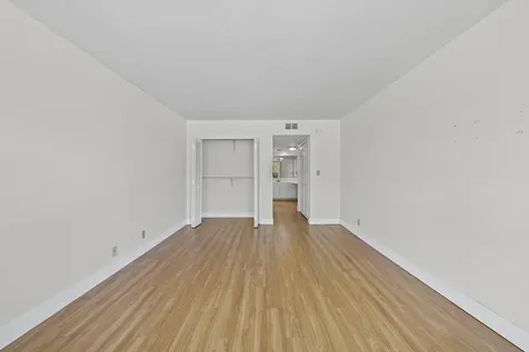 4007 N Cypress Drive Pompano Beach FL 33069