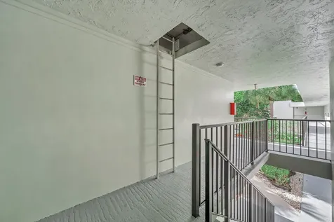 4007 N Cypress Drive Pompano Beach FL 33069