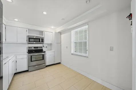 4007 N Cypress Drive Pompano Beach FL 33069