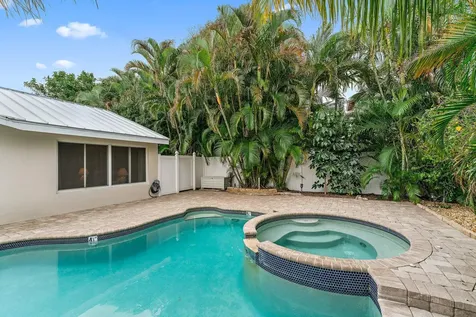 460 Sunrise Way Juno Beach FL 33408