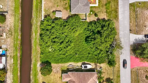 373 SW Millard Drive Port Saint Lucie FL 34953